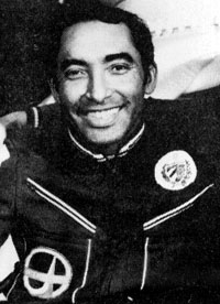 Tamayo Mendez with cosmonauts